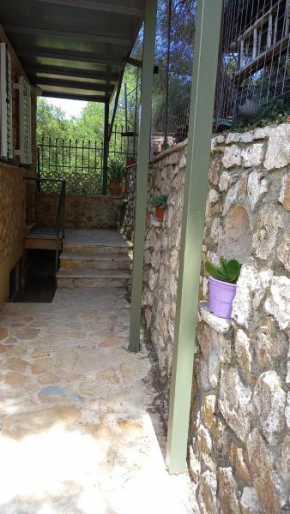 Kassi's House, Marantochori